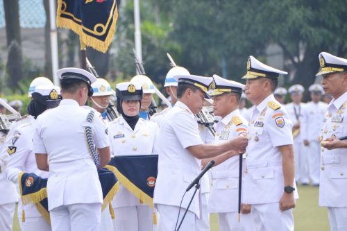 Danlantamal IX Hadiri Upacara Sertijab Pangkoarmada III - Sorot News